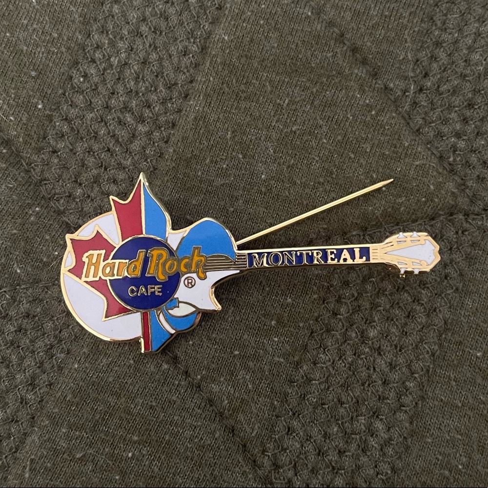 hard rock cafe | montreal guitar pin